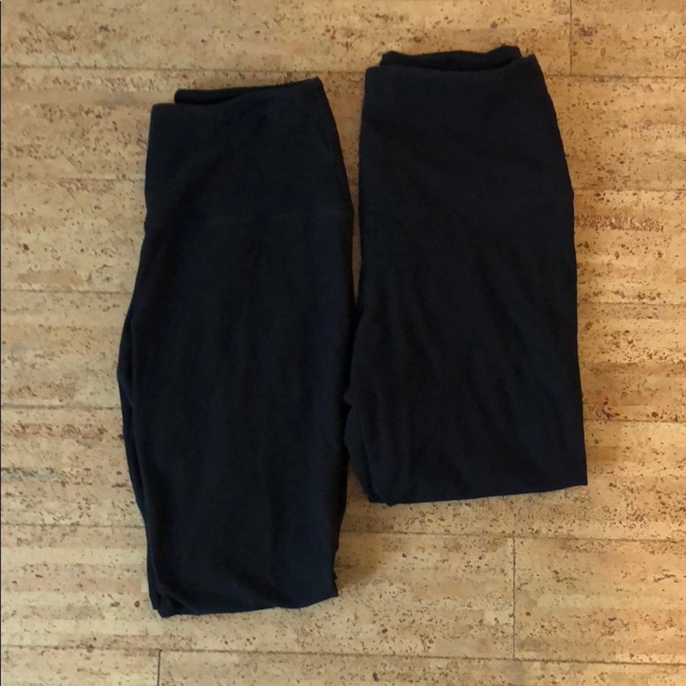 Lot of 2 Lyssé control top leggings